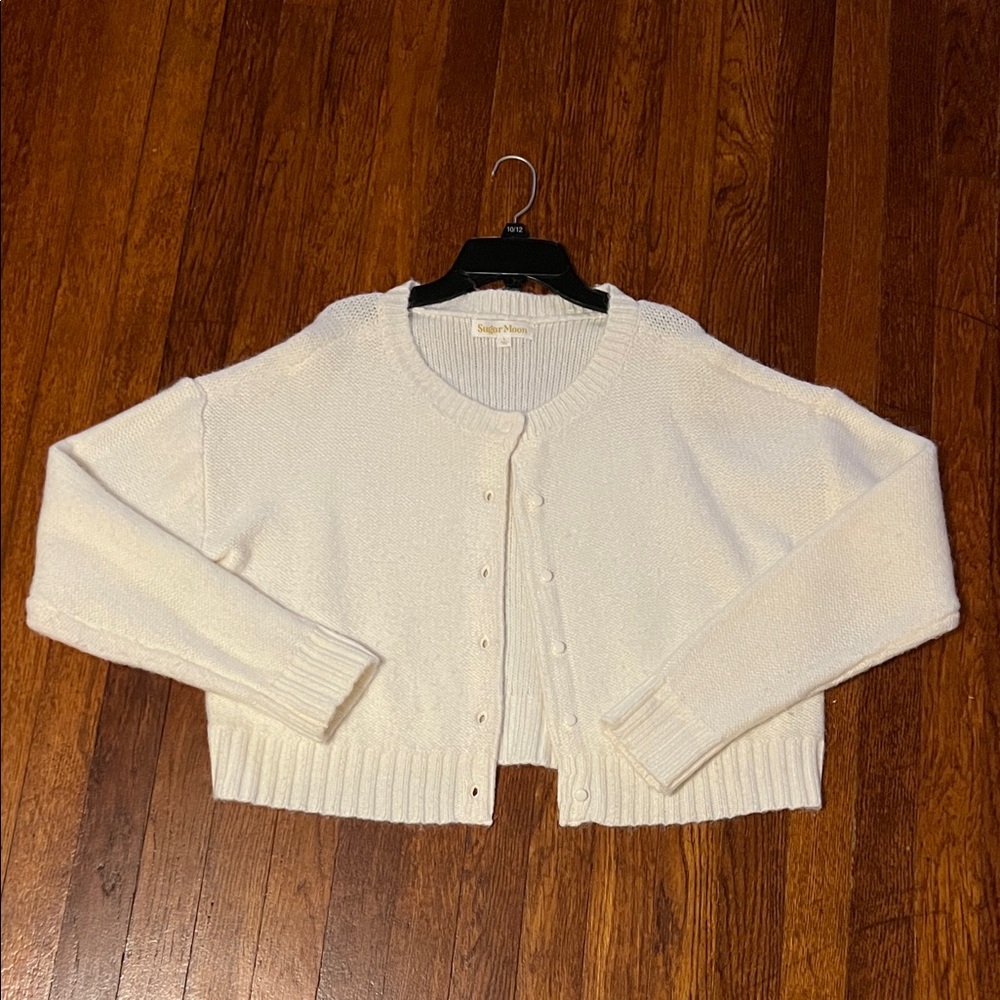 Elegant Cream Cardigan Sweater